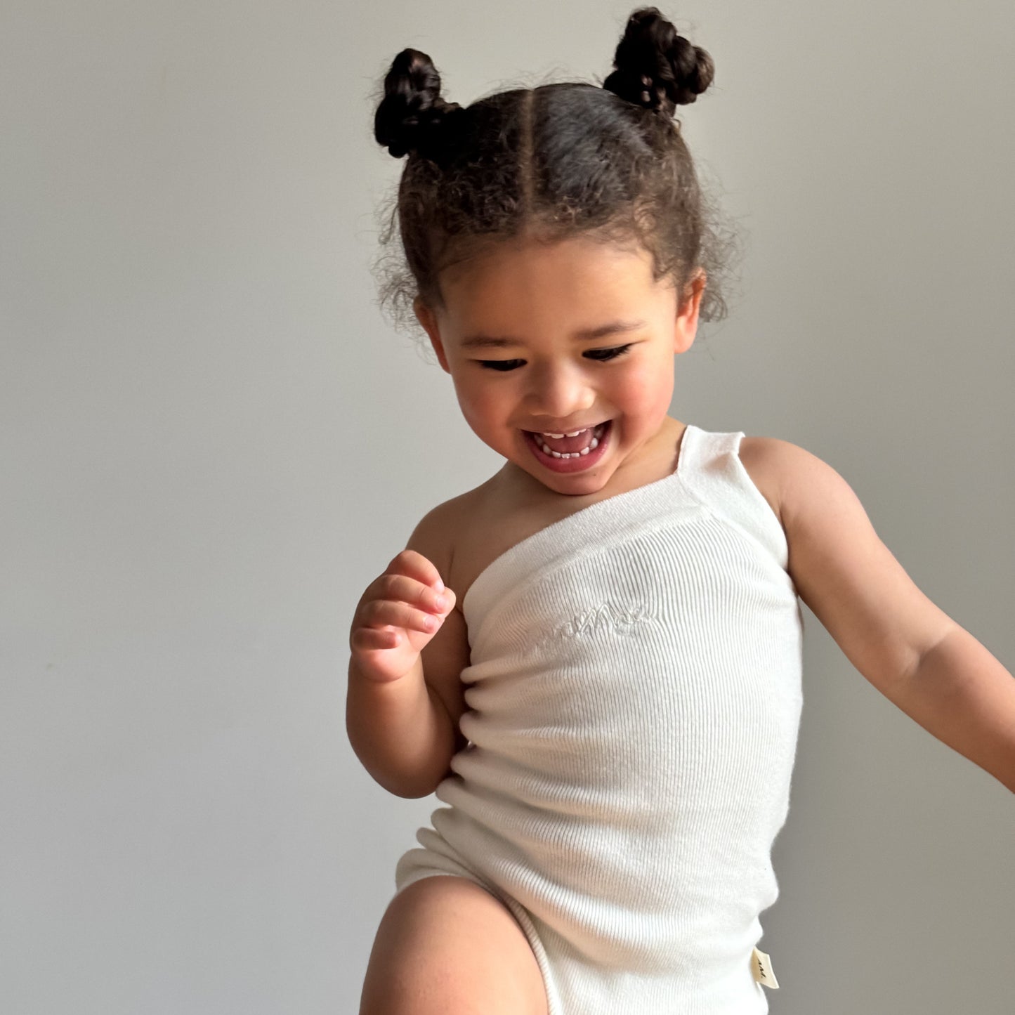 Basics knit one sleeve bodysuit- Milk - AwaMae