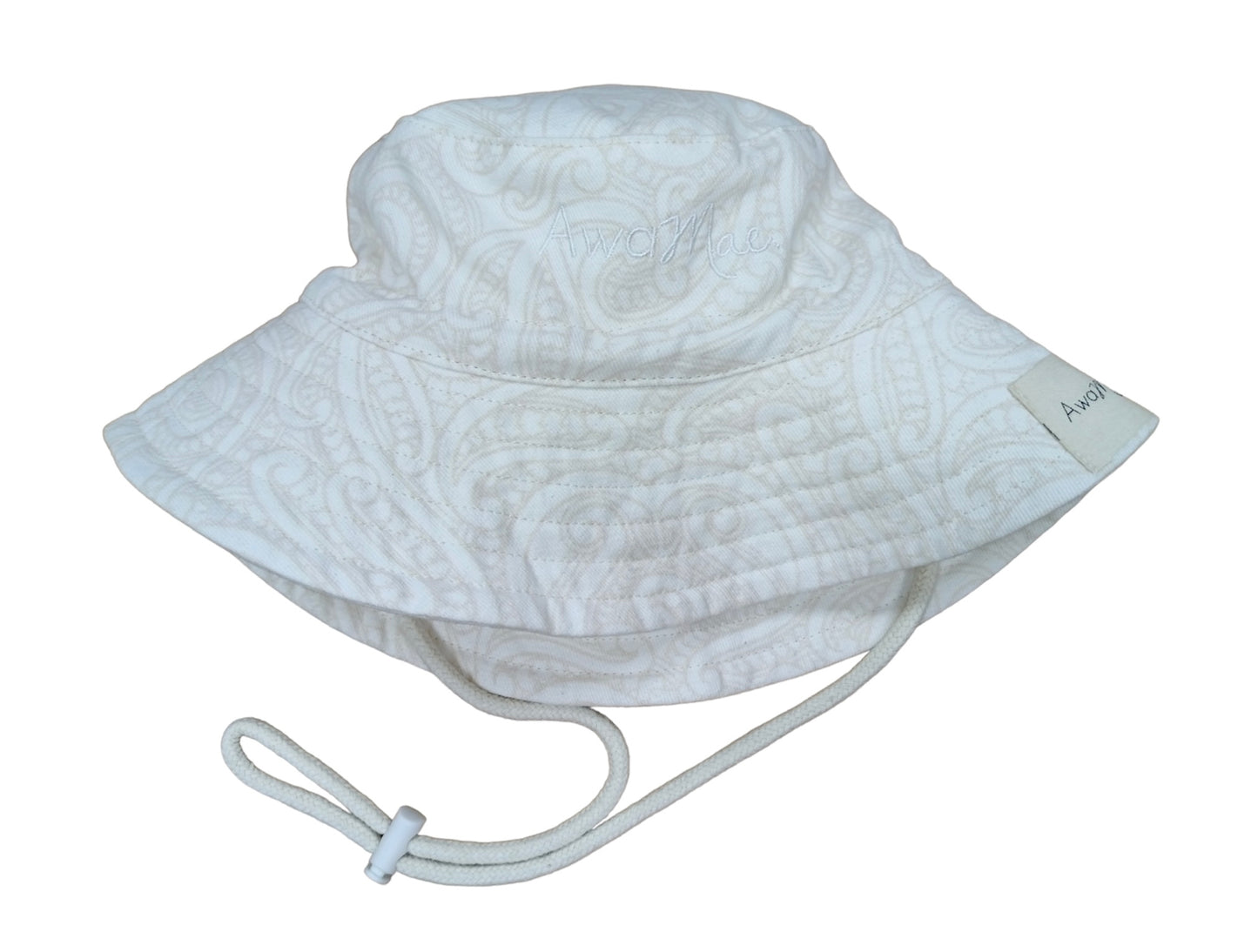 The wolf pōtae (hat)