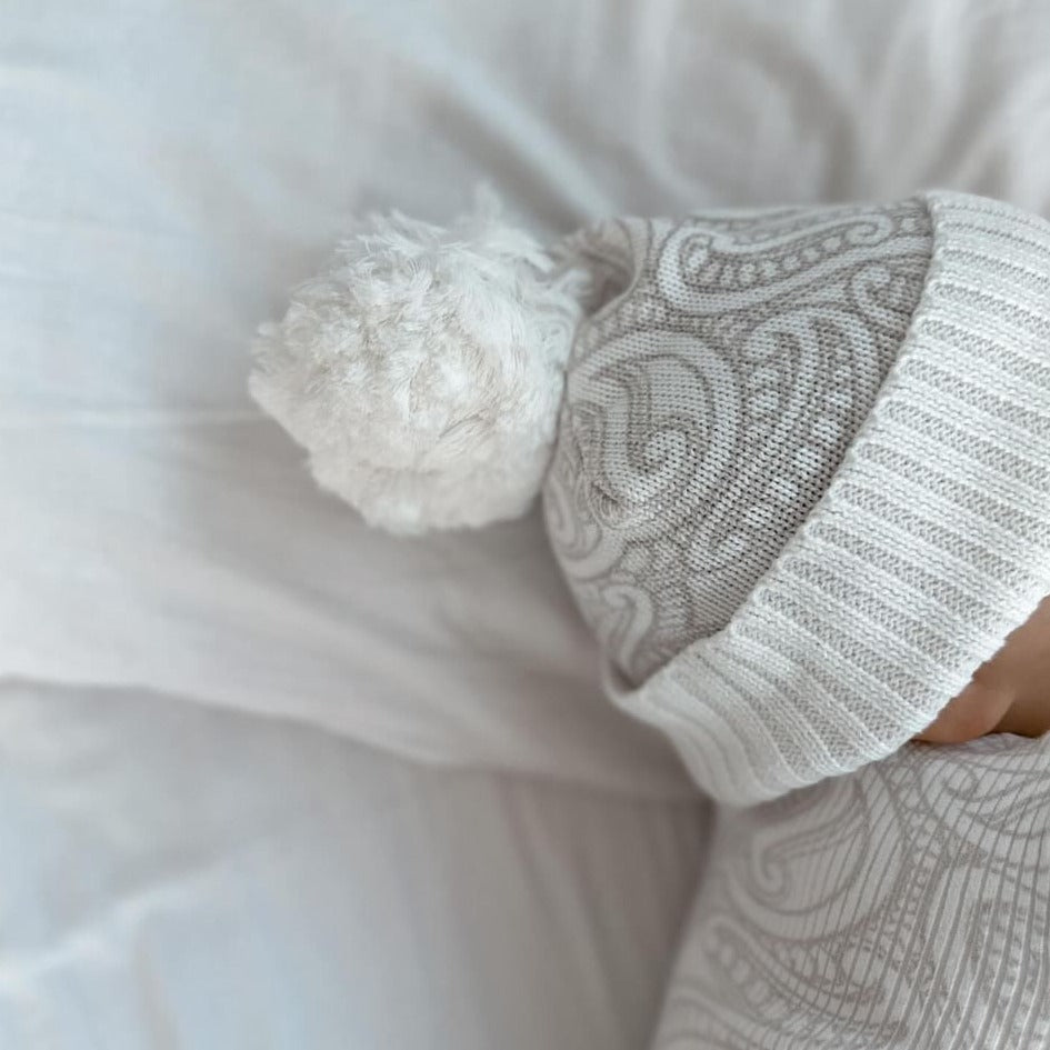 The wolf oat milk beanie - AwaMae