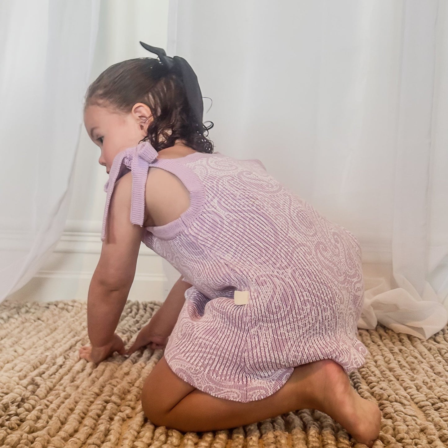 Knit dress - The wolf- Irie - AwaMae