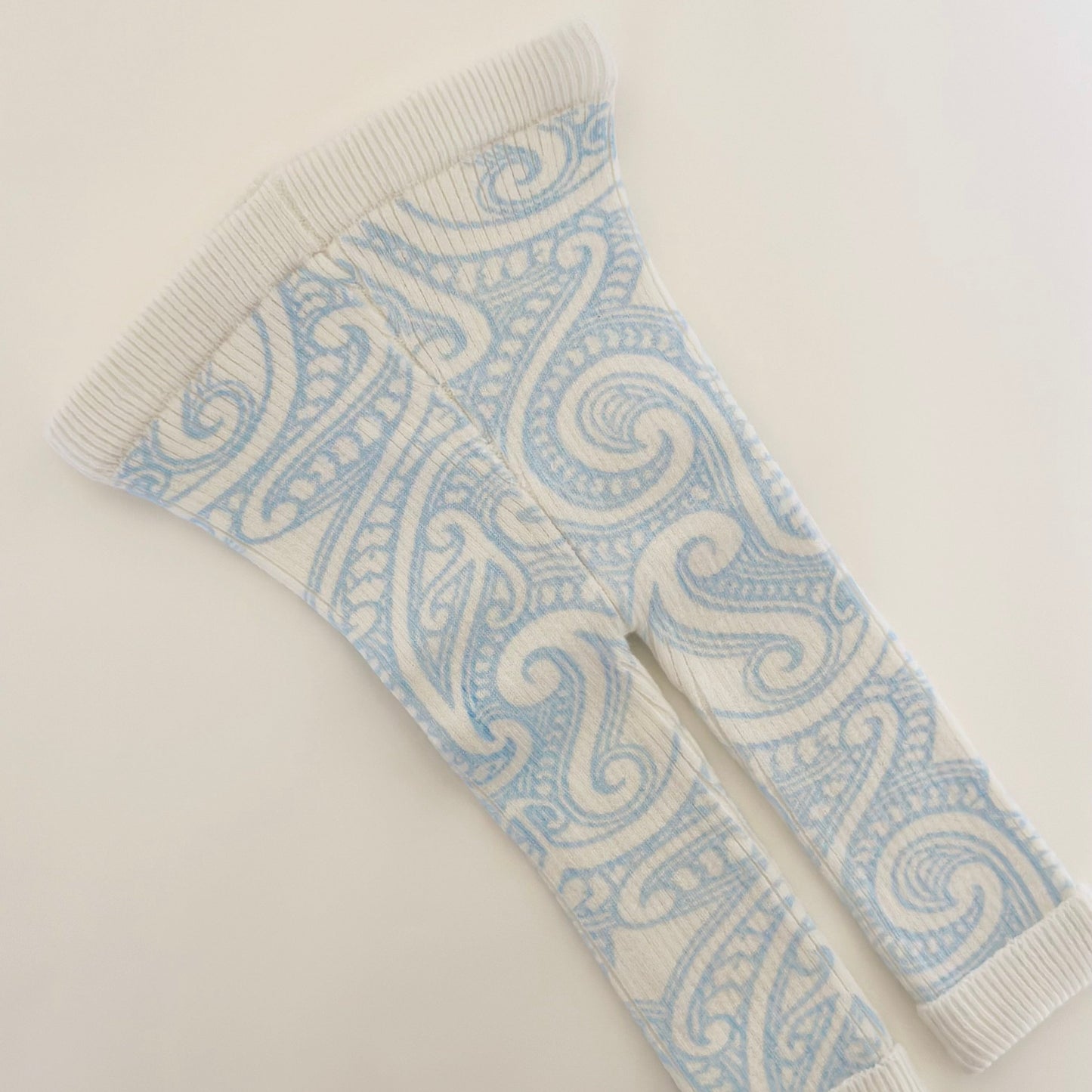 Basics ribbed knit leggings- The wolf- Ice - AwaMae