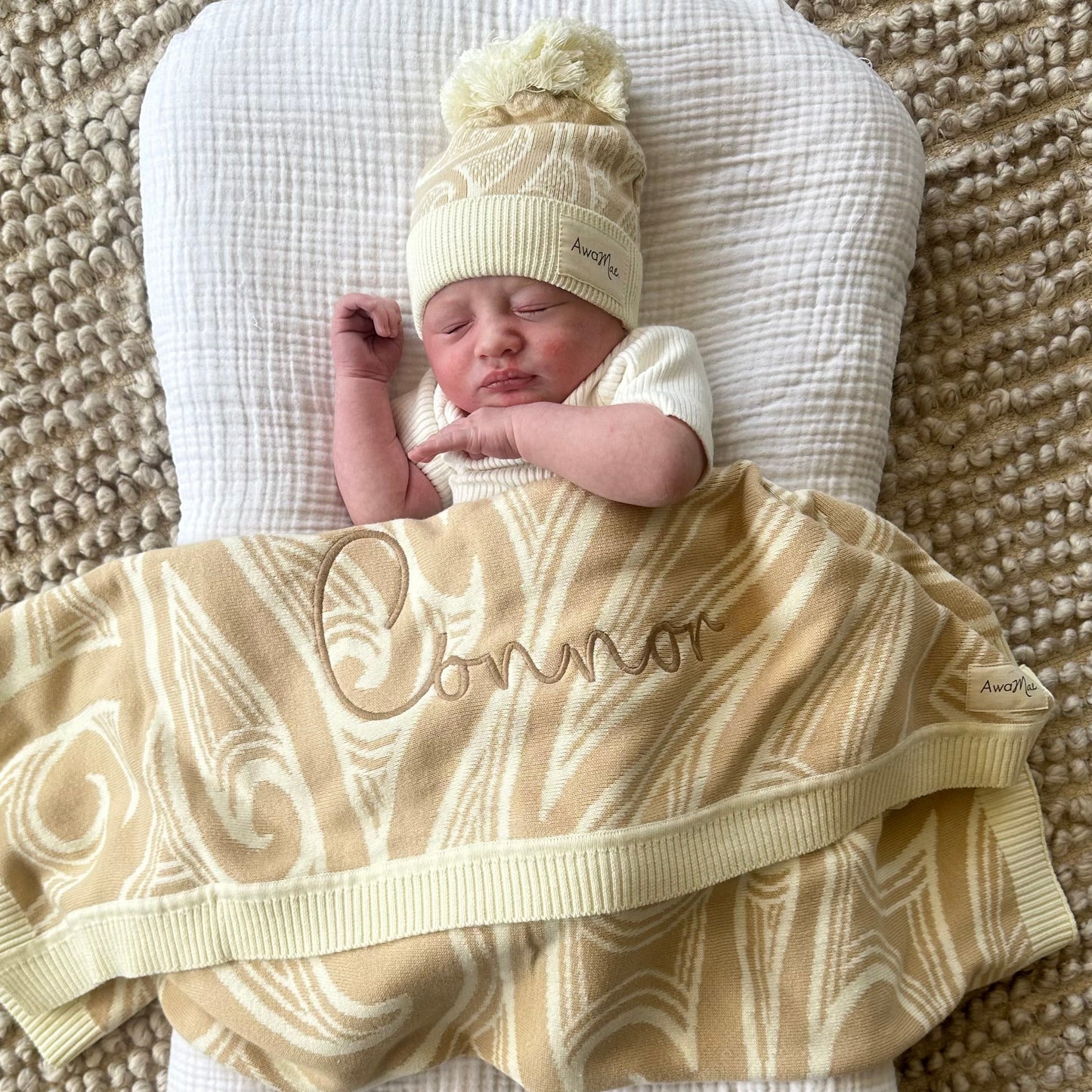 PREORDER -Te aroha o te mātua - The love of a parent- Knitted pēpi blanket- Cream/beige-PREORDER