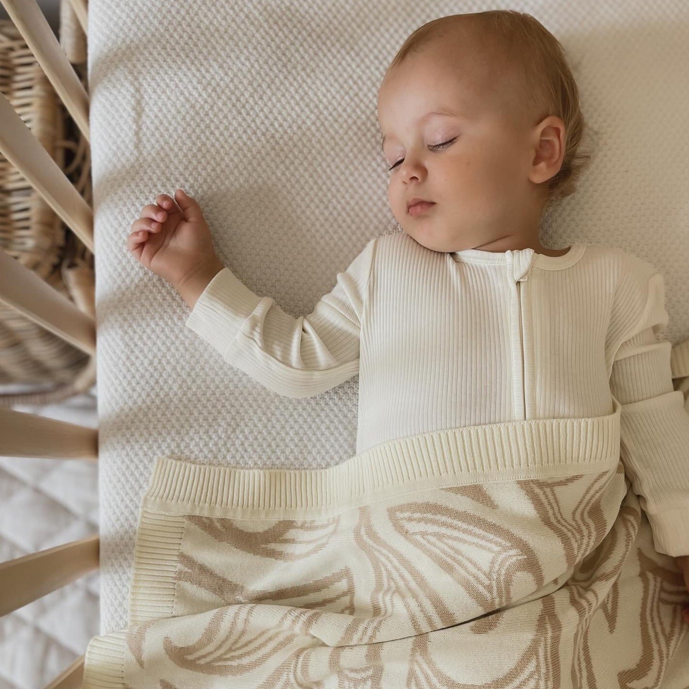 PREORDER -Te aroha o te mātua - The love of a parent- Knitted pēpi blanket- Cream/beige - PREORDER - AwaMae