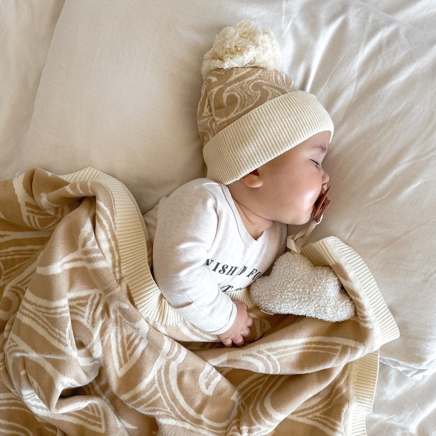 PREORDER -Te aroha o te mātua - The love of a parent- Knitted pēpi blanket- Cream/beige - PREORDER - AwaMae