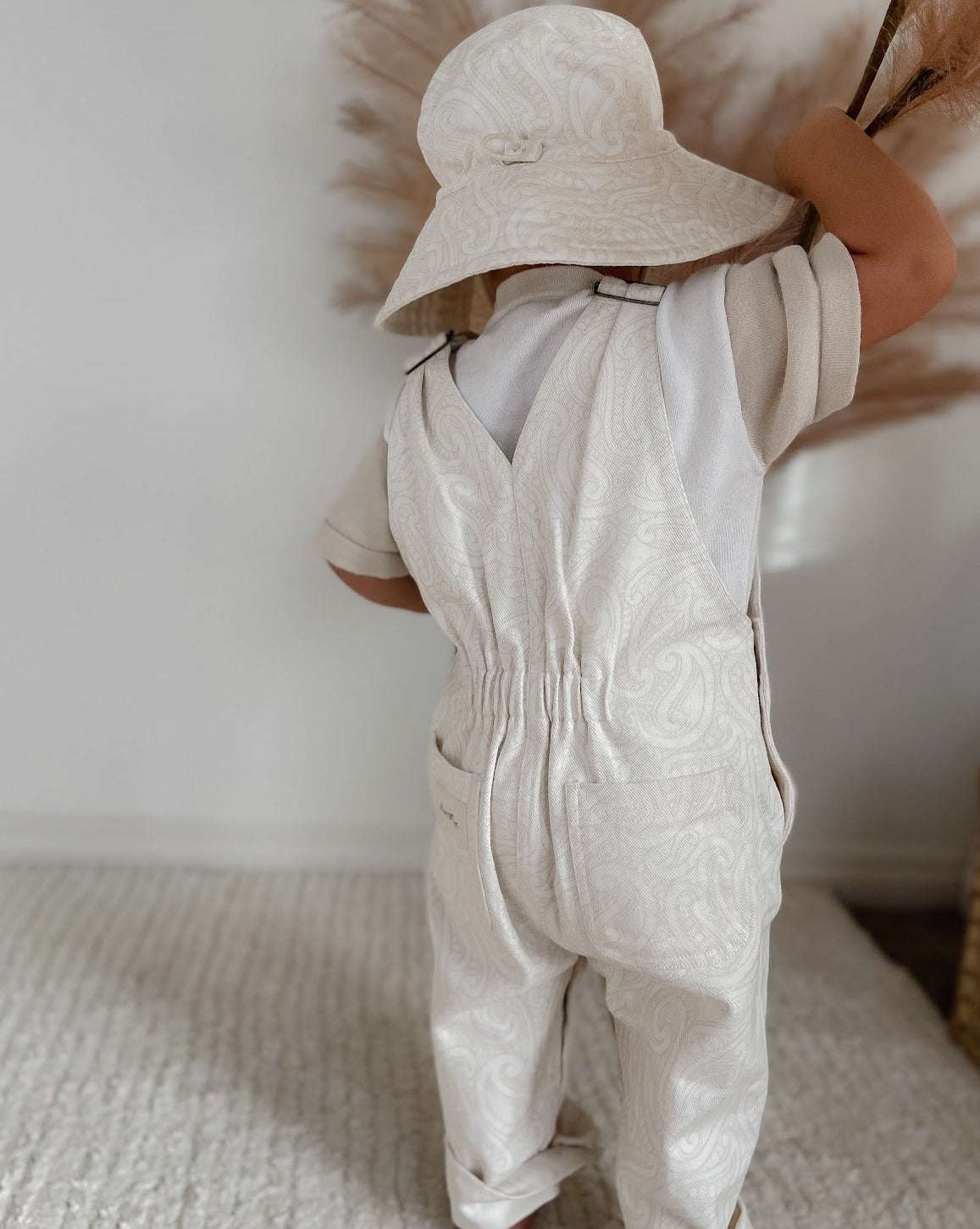 The wolf winter overalls