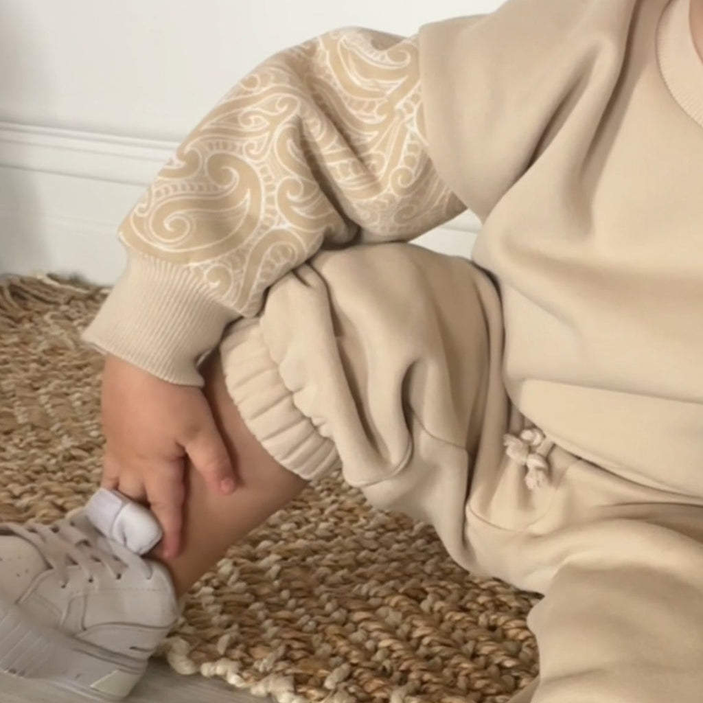 The wolf - Tracksuit pants- Beige