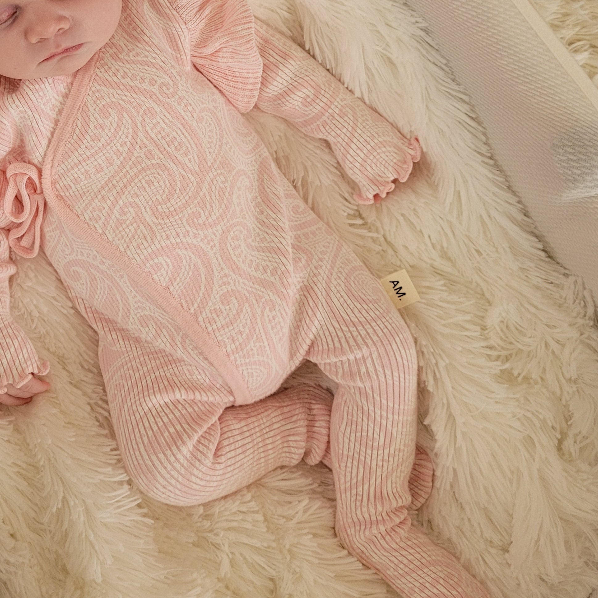 PREORDER - Basics ribbed knit Onesie- The wolf- Ballerina- PREORDER