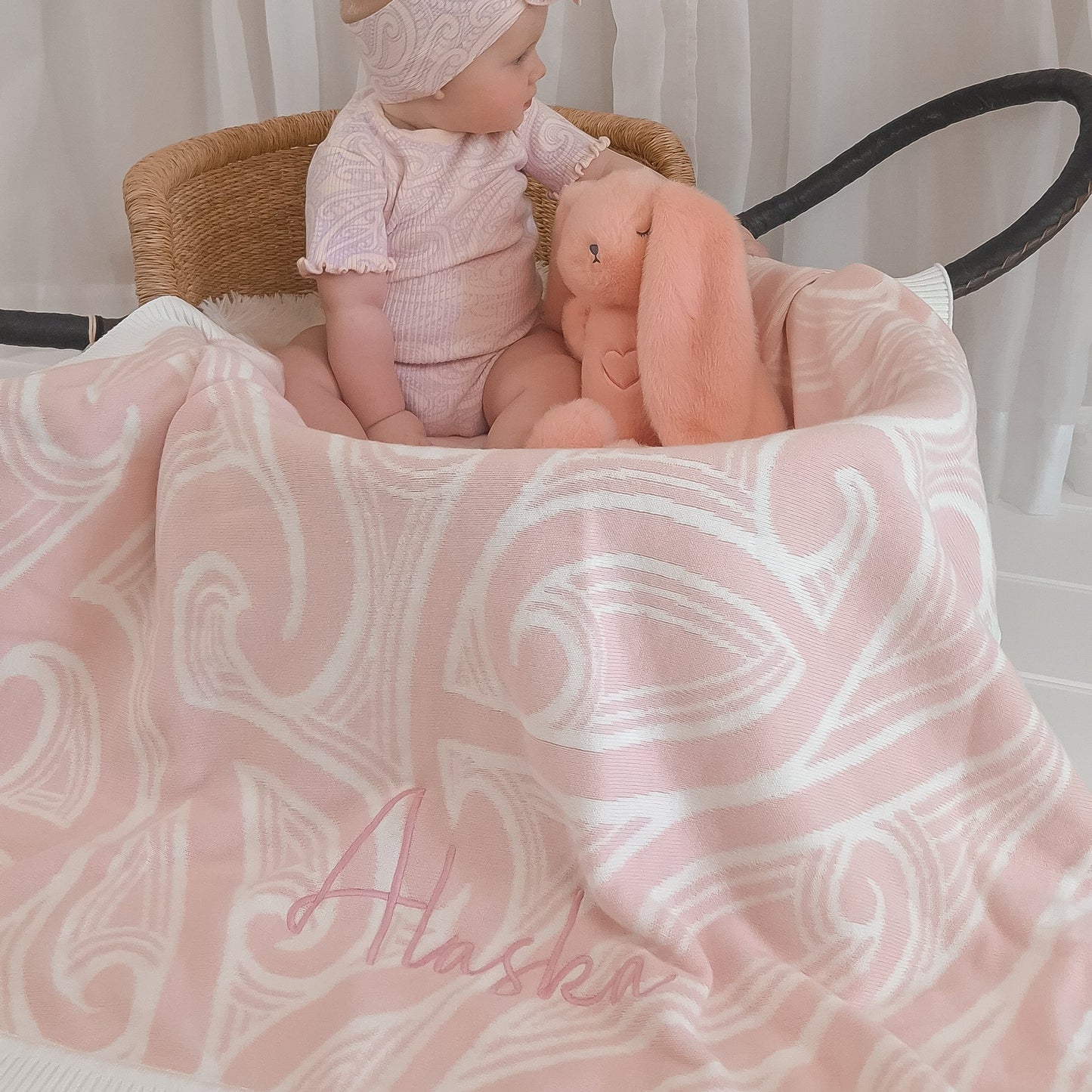 Te aroha o te mātua - The love of a parent- Knitted pēpi blanket- Pink