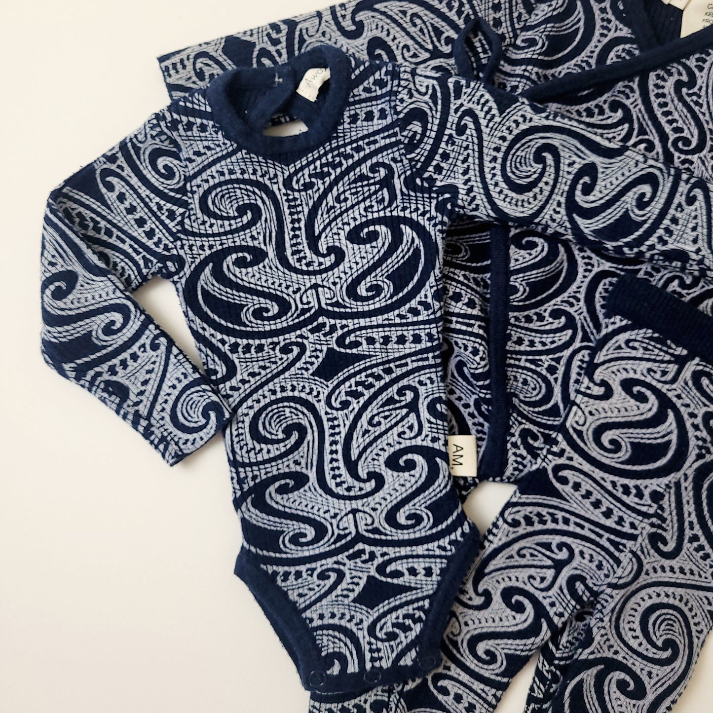 Basics ribbed knit bodysuit- The wolf- Midnight