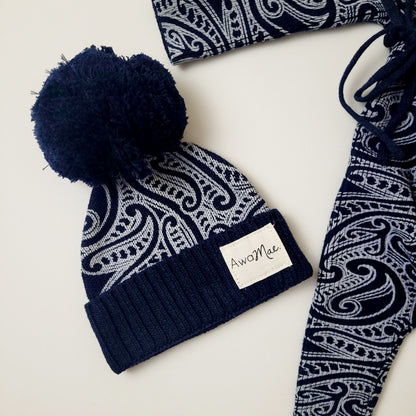 The Wolf Beanie - Midnight