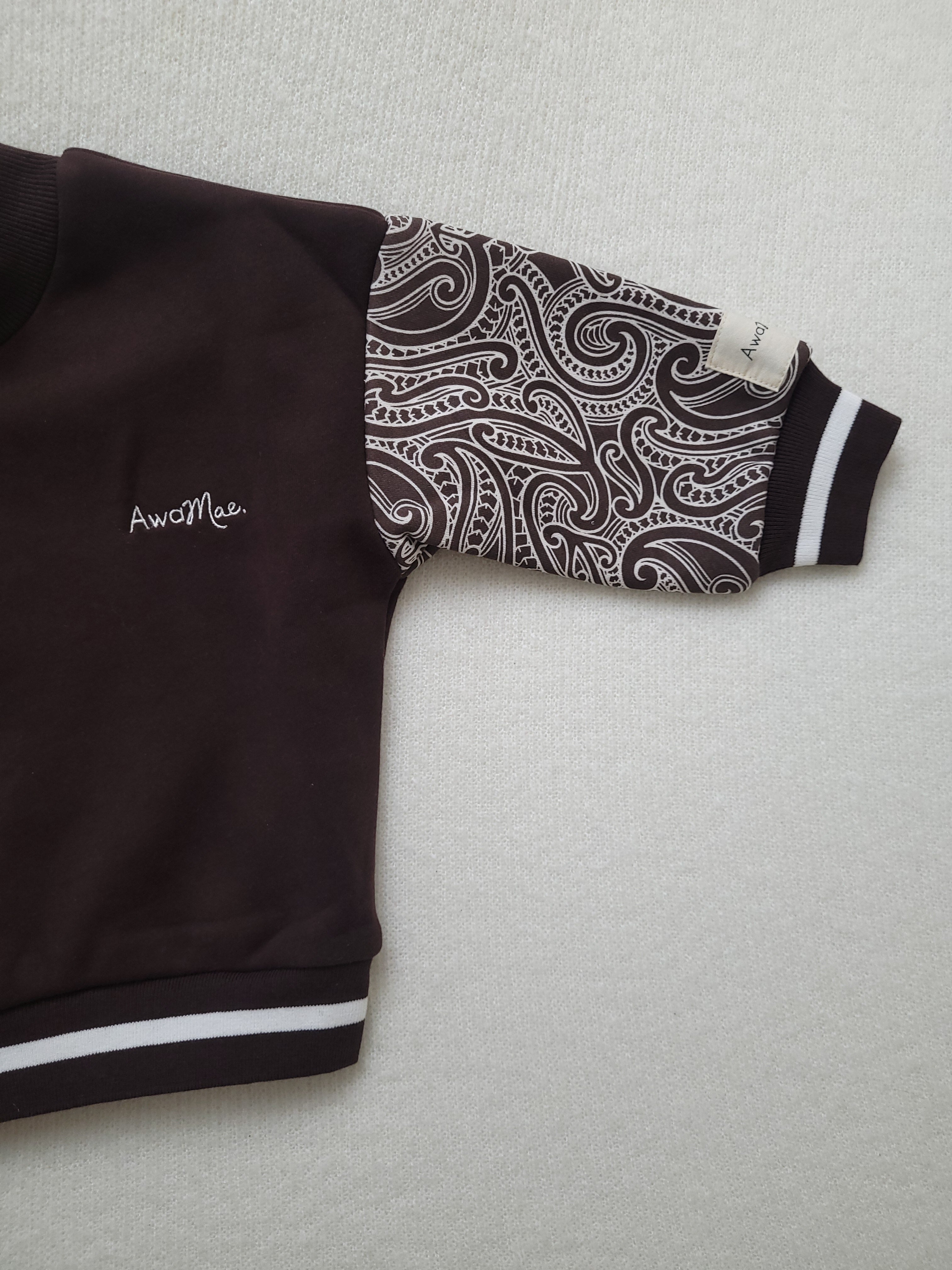 The wolf - Pull over - Chocolate brown