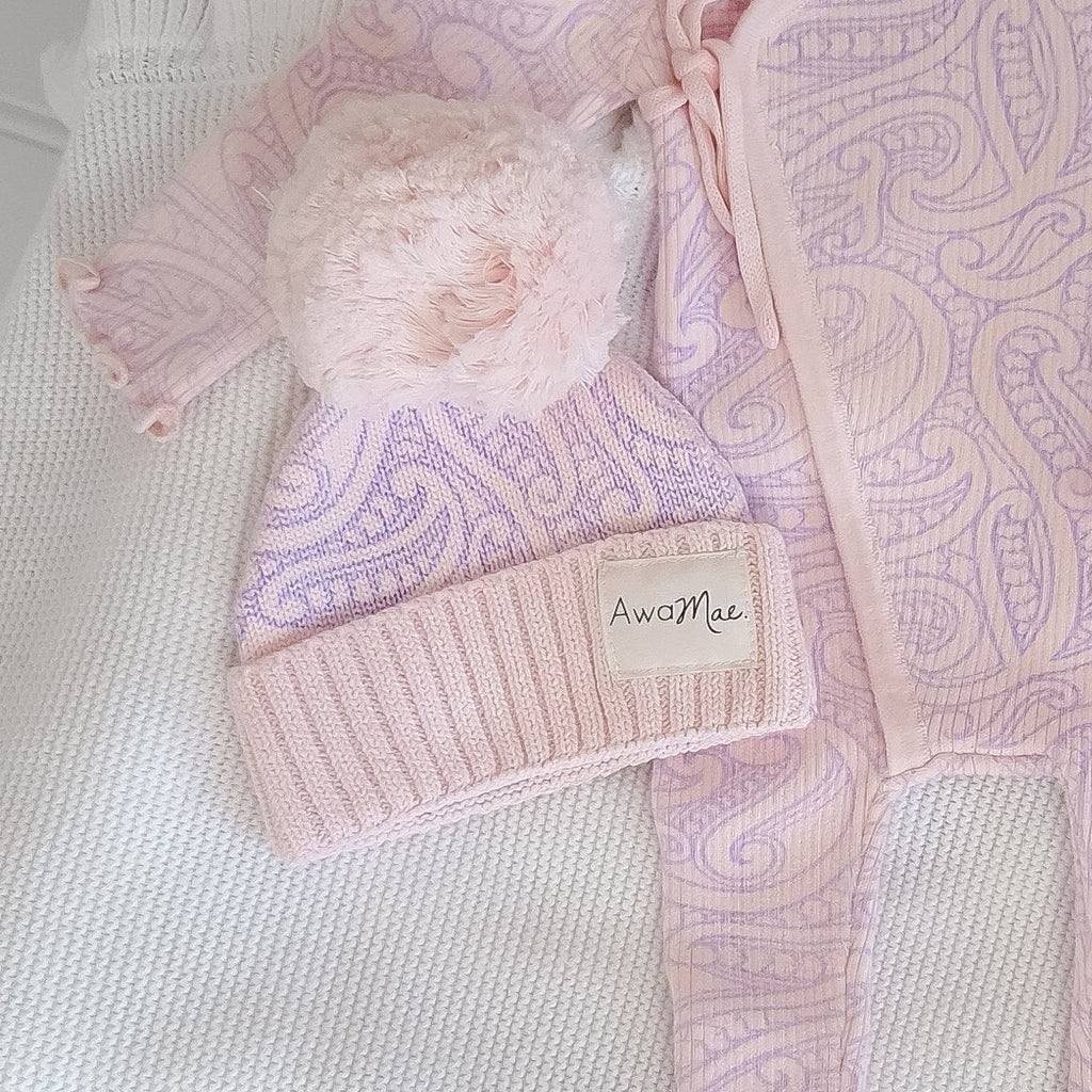 The wolf beanie - Petal & Bloom