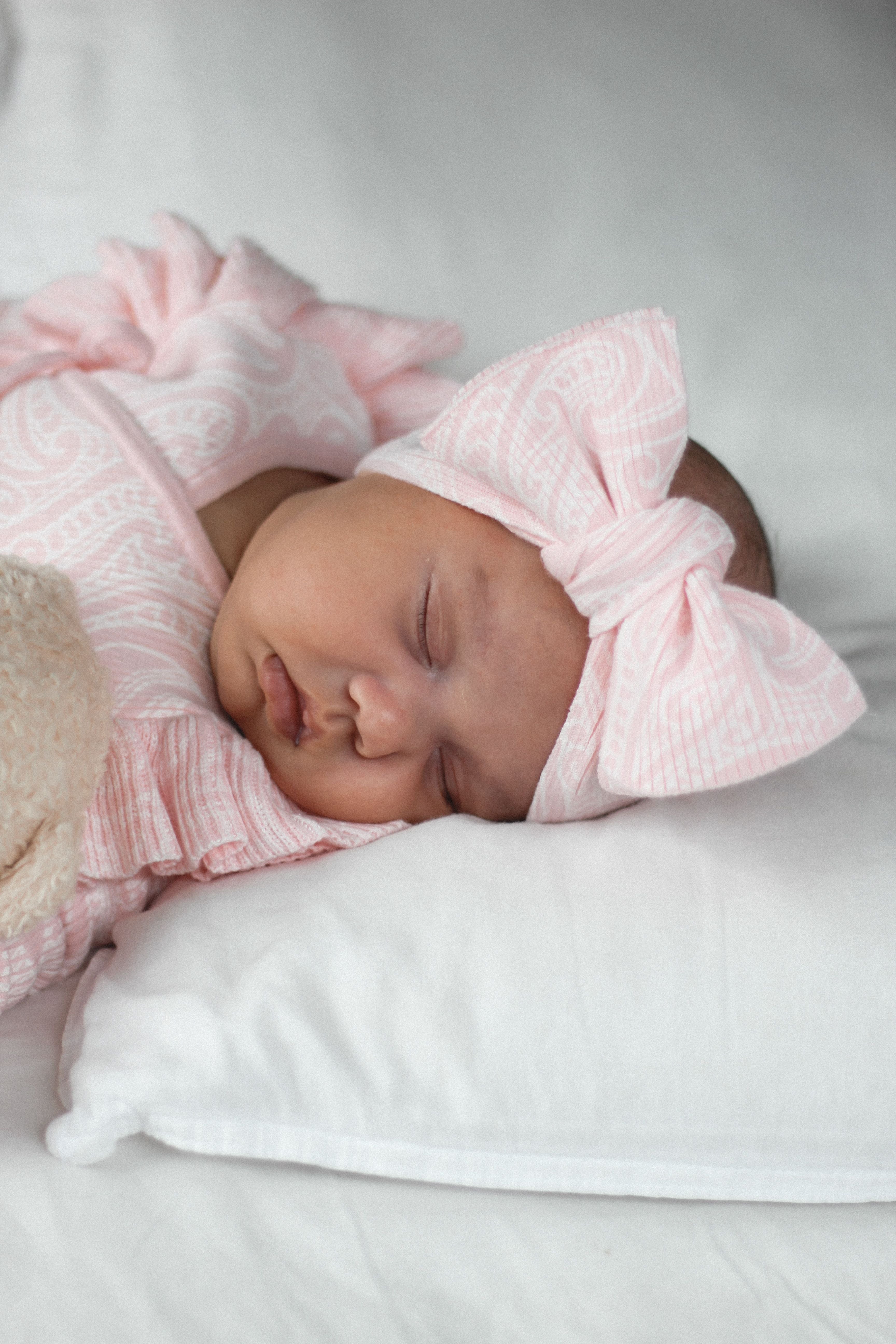Basics Knitted bow headband- The wolf - Ballerina