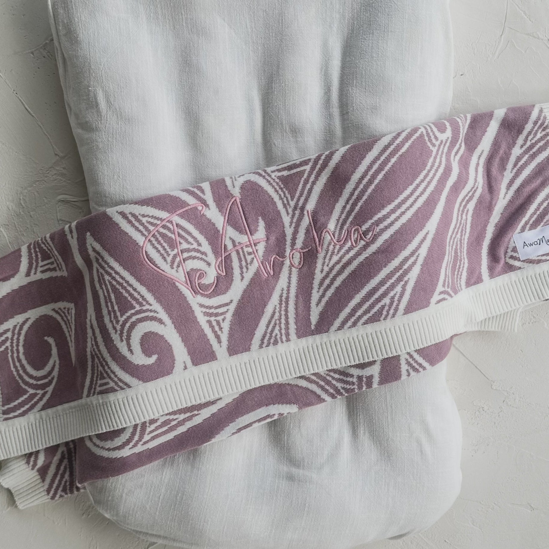 Te aroha o te mātua - The love of a parent- Knitted pēpi blanket- Mauve