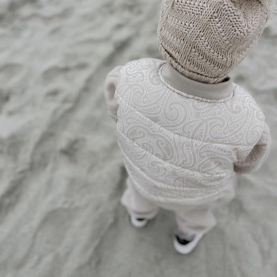 PREORDER - The wolf puffer vest - Beige - PREORDER