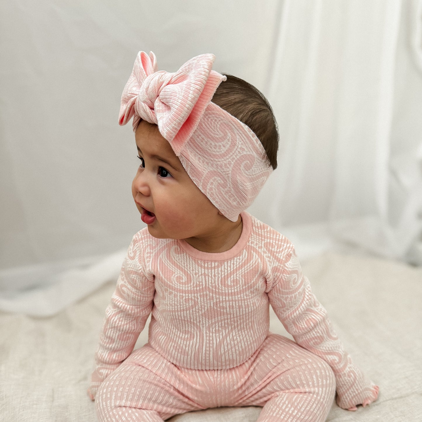 Basics ribbed knit bodysuit- The wolf- Ballerina