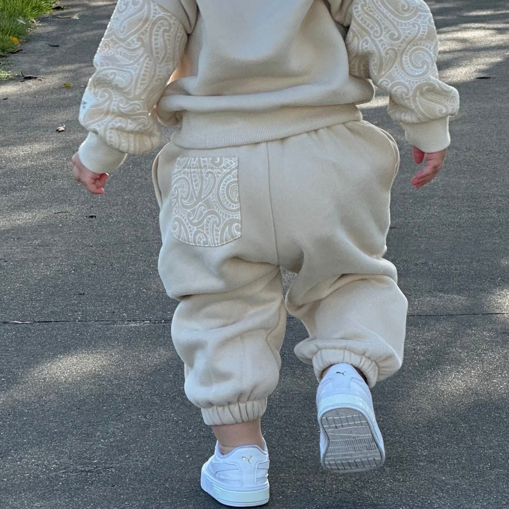 The wolf - Tracksuit pants- Beige