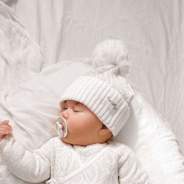 The wolf oat milk beanie - AwaMae