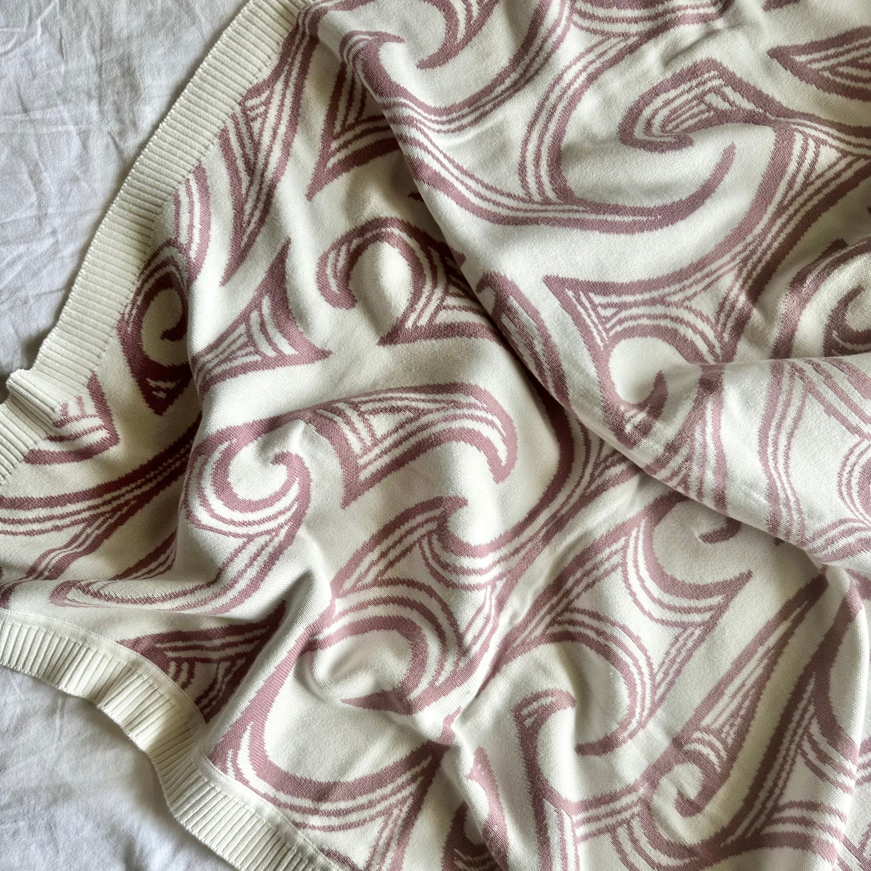 Te aroha o te mātua - The love of a parent- Knitted pēpi blanket- Mauve- - AwaMae
