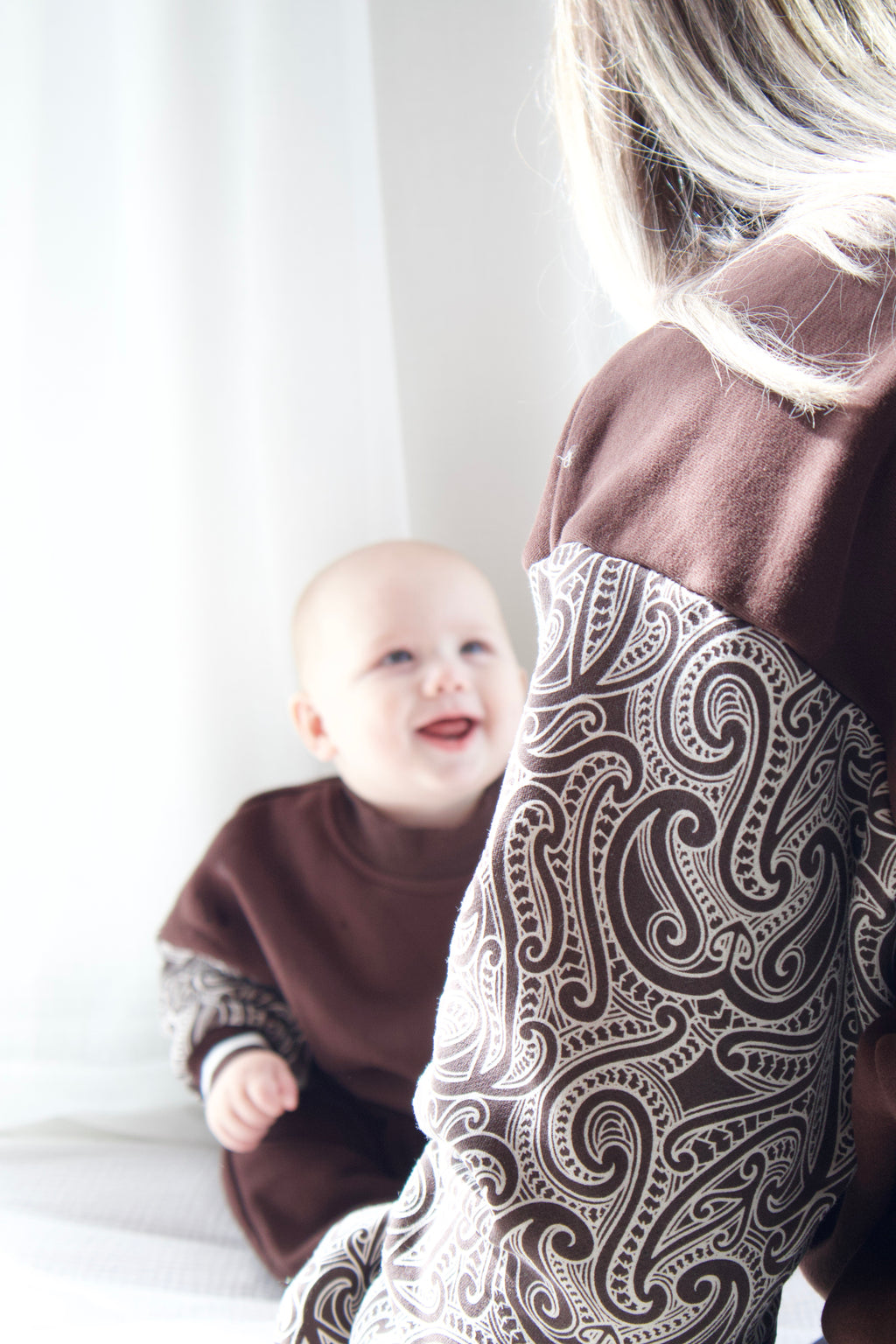 Adults - The wolf - Pull over - Chocolate brown