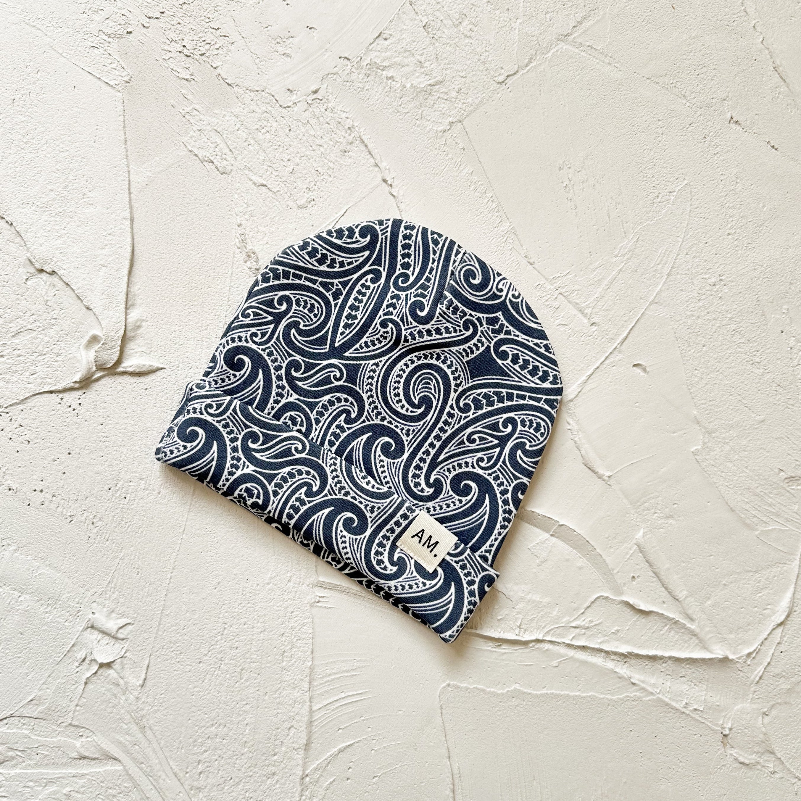 The Wolf Beanie-Midnight