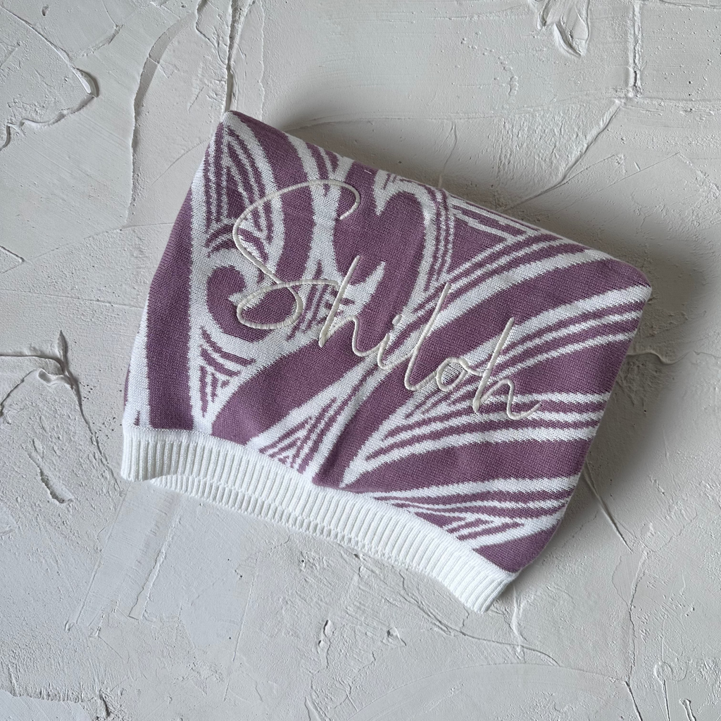 Te aroha o te mātua - The love of a parent- Knitted pēpi blanket- Mauve