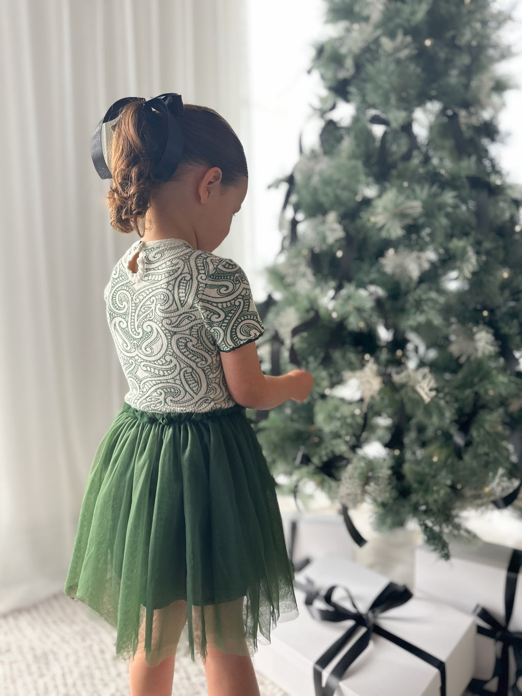 PREORDER - Christmas Tulle Dress - The wolf - Green -PREORDER