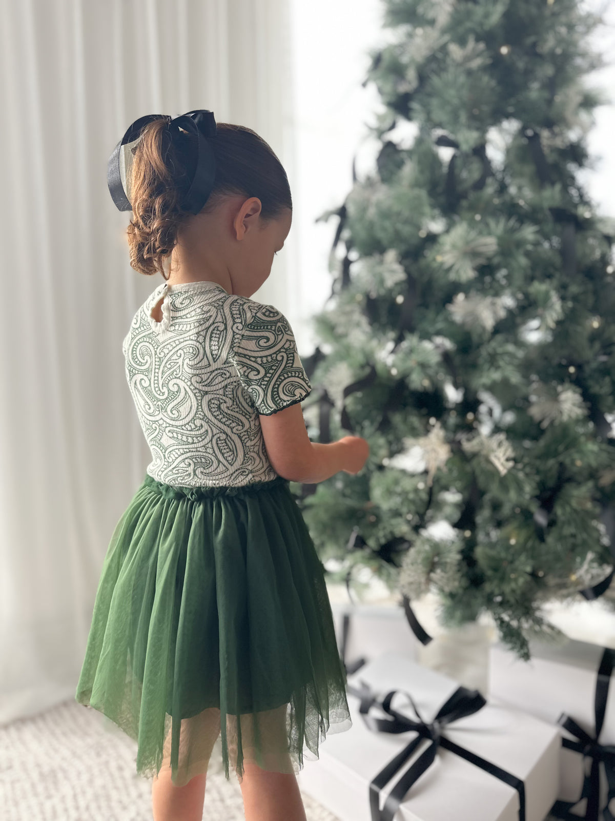 PREORDER - Christmas Tulle Dress - The wolf - Green -PREORDER