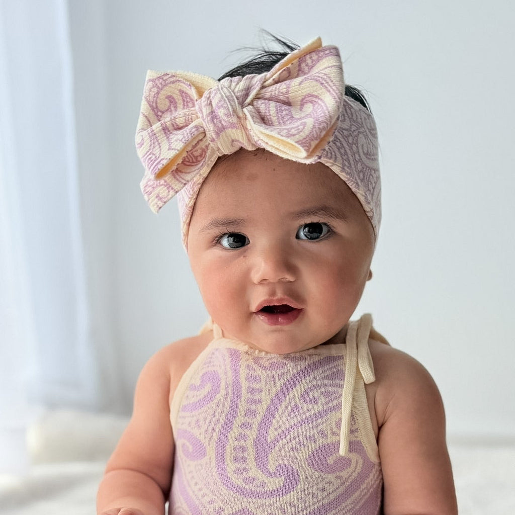 Basics Knitted bow headband- The wolf - Dahlia