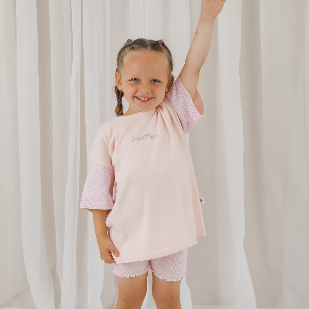 Basics knitted oversized tee - The wolf - Petal & Bloom