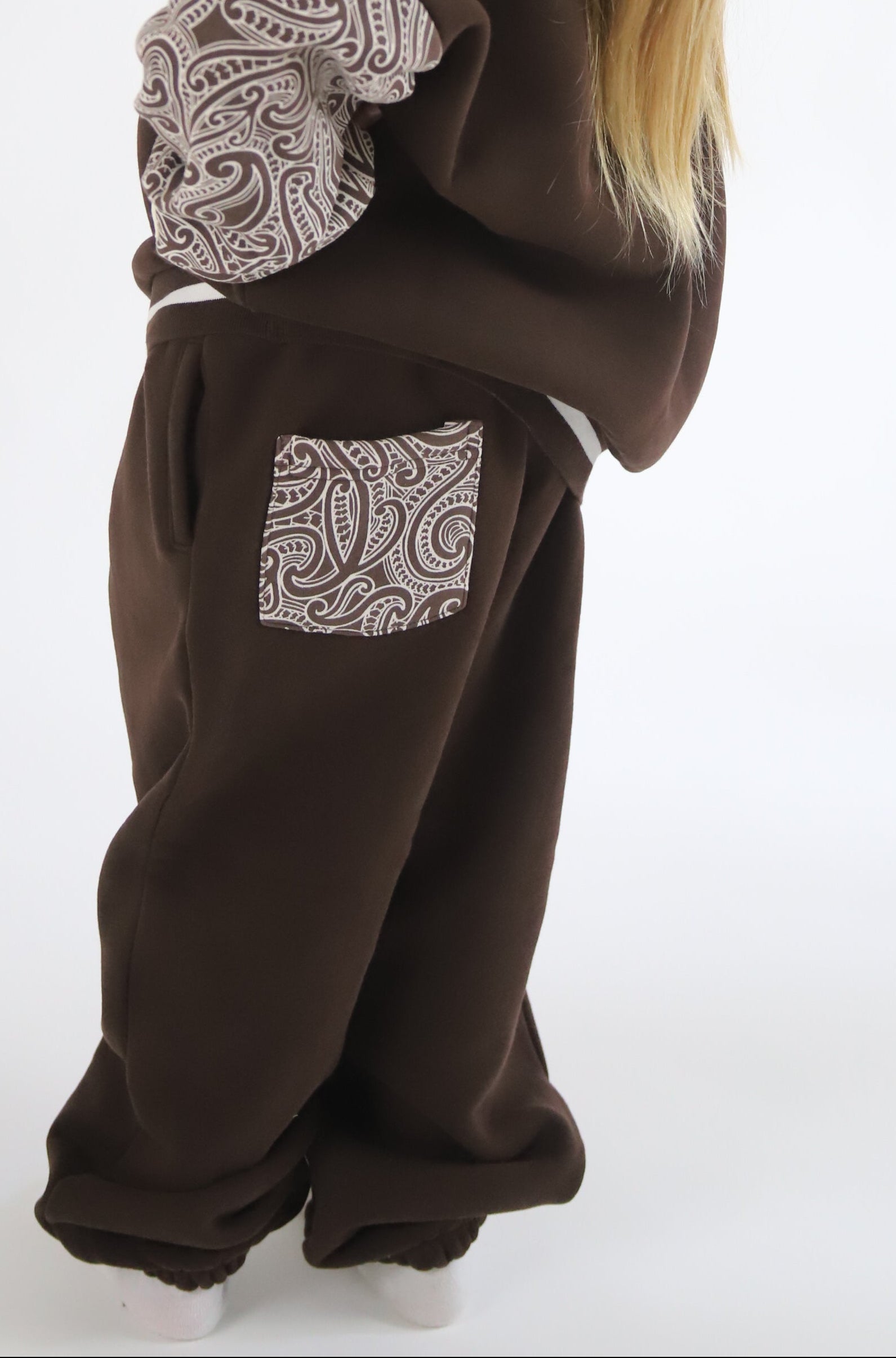 PREORDER - The wolf - Tracksuit pants- Chocolate brown- PREORDER