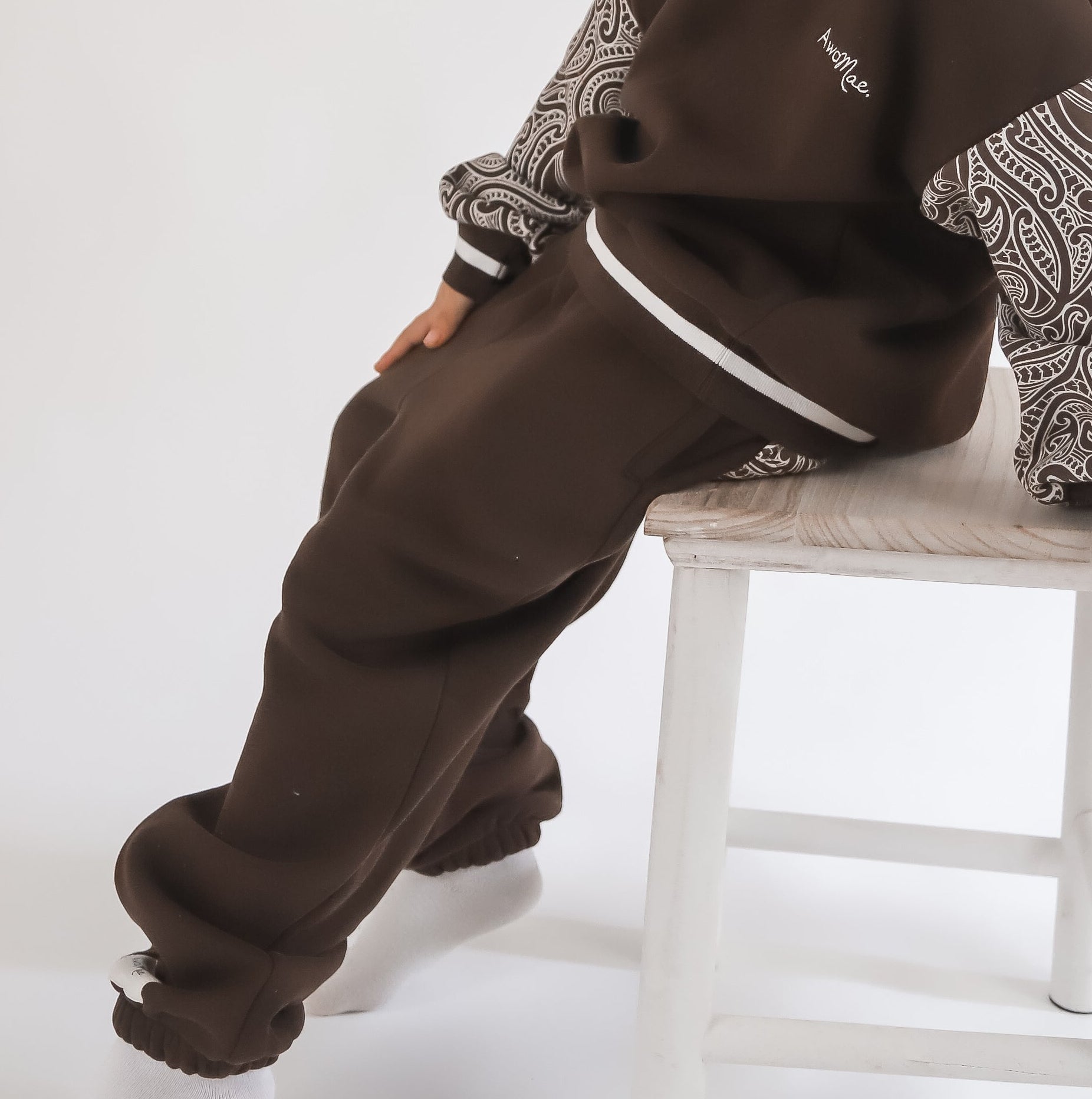 PREORDER - The wolf - Tracksuit pants- Chocolate brown- PREORDER