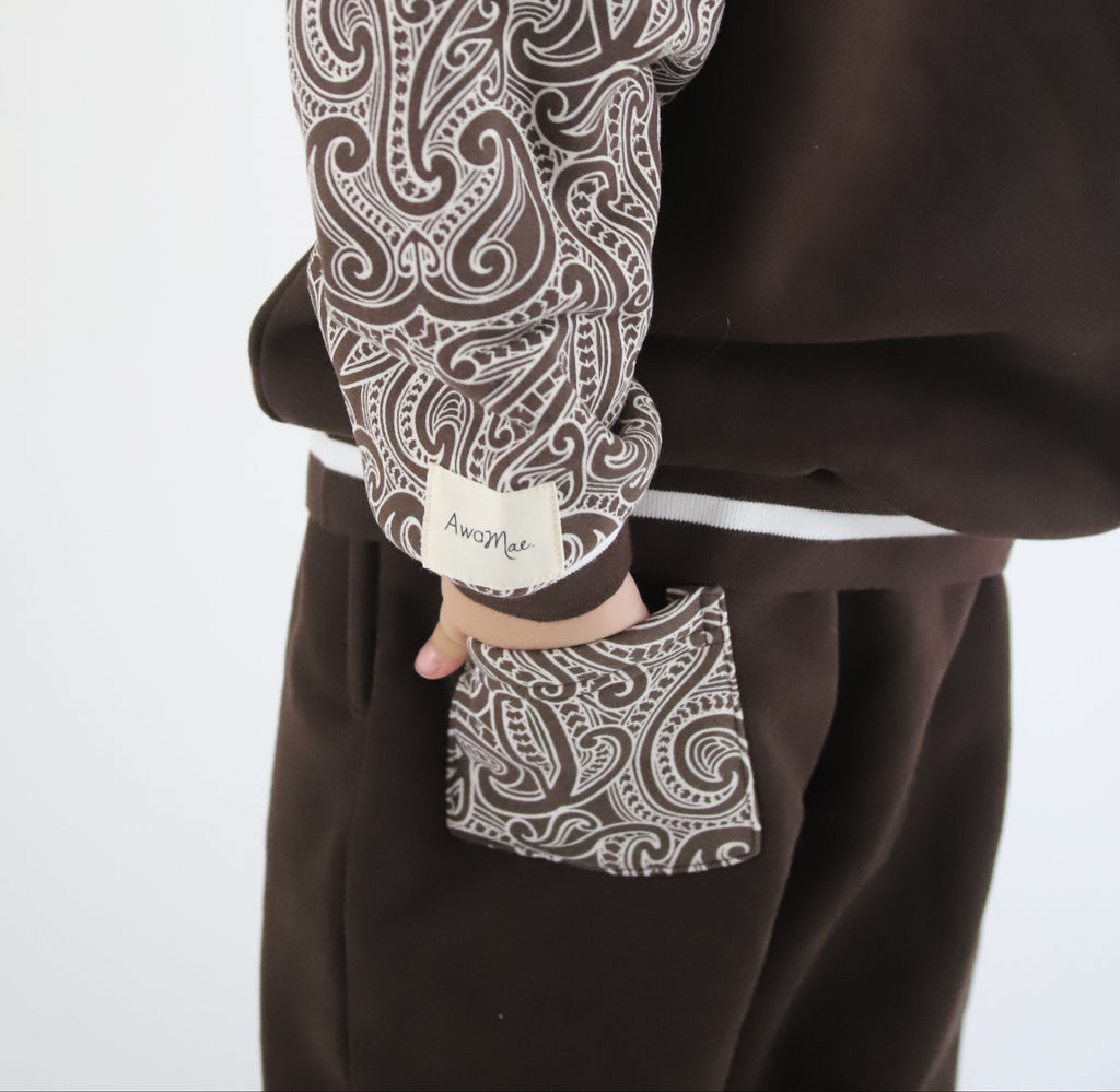 The wolf - Tracksuit pants- Chocolate brown