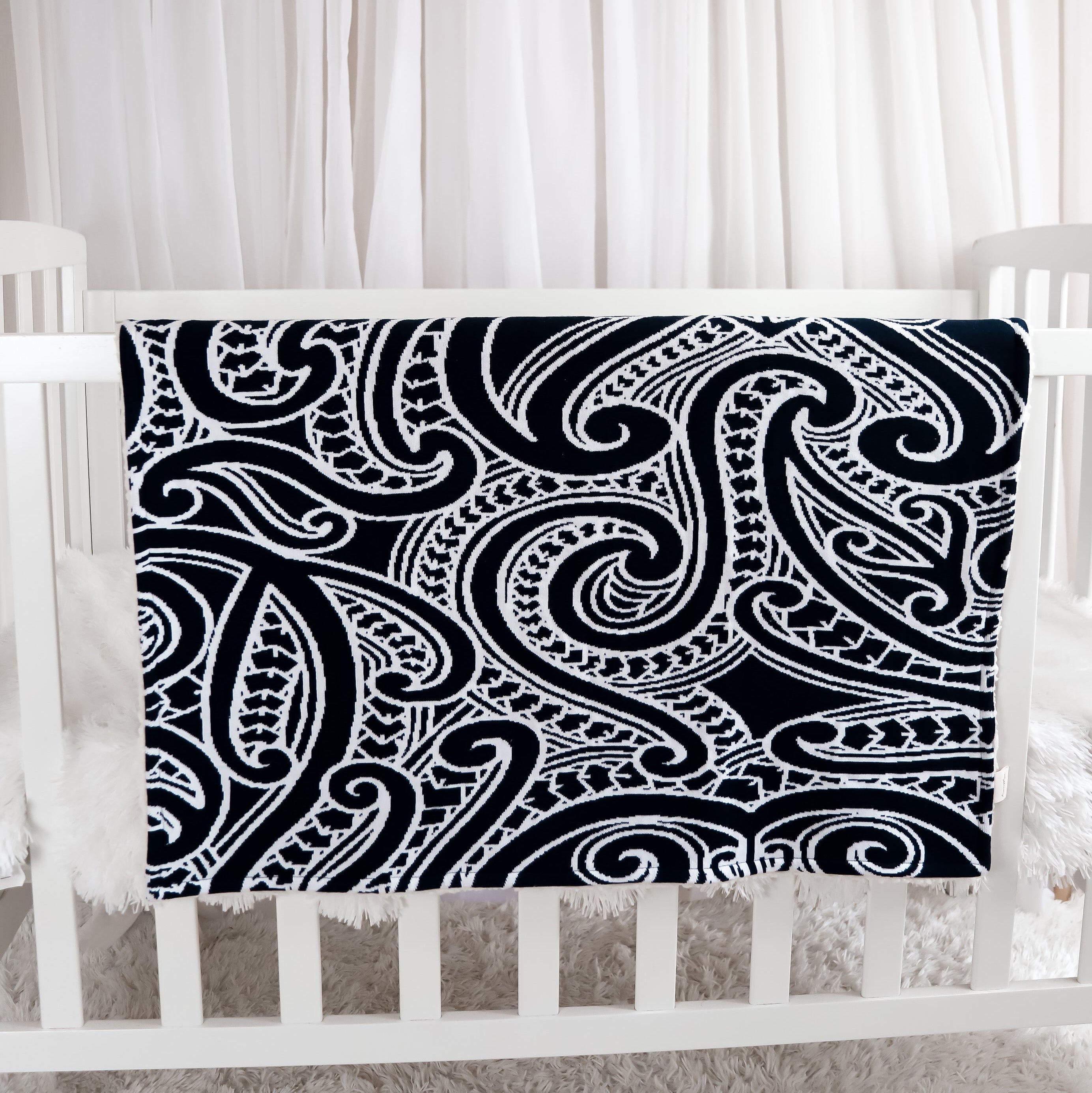 The wolf Sherpa blanket - Midnight