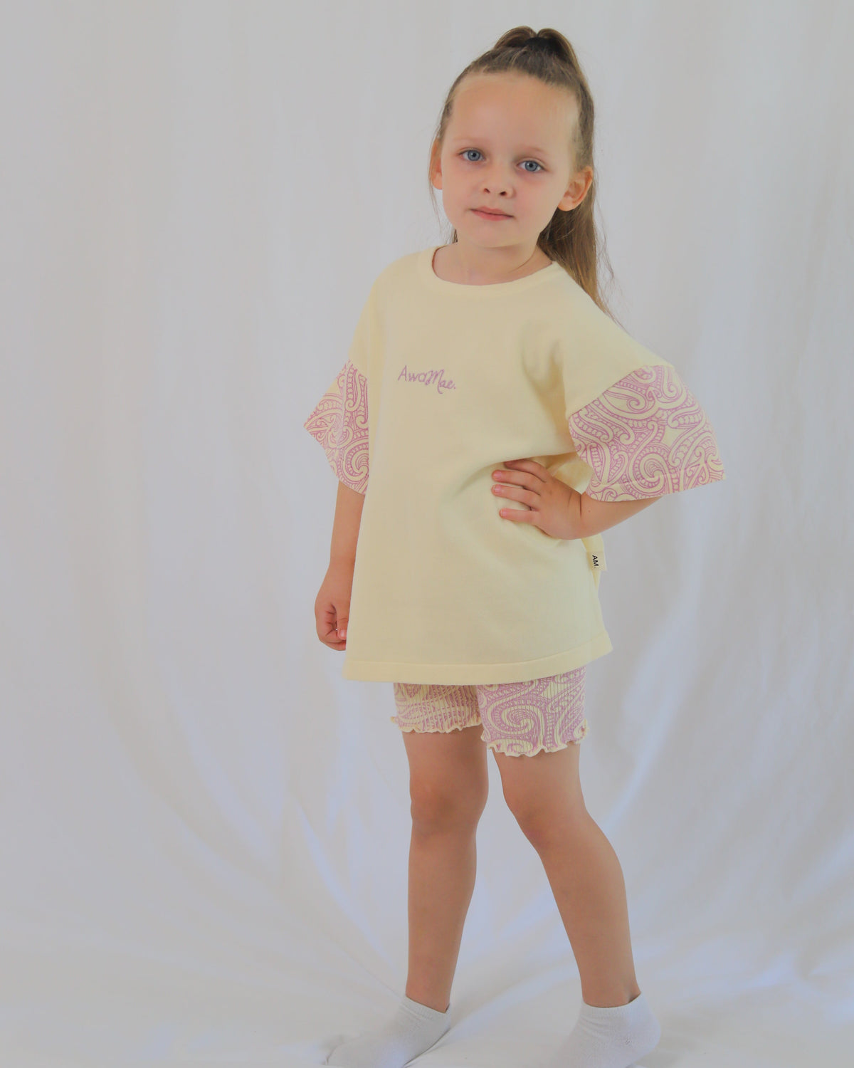 Basics knitted oversized tee - The wolf -  Dahlia