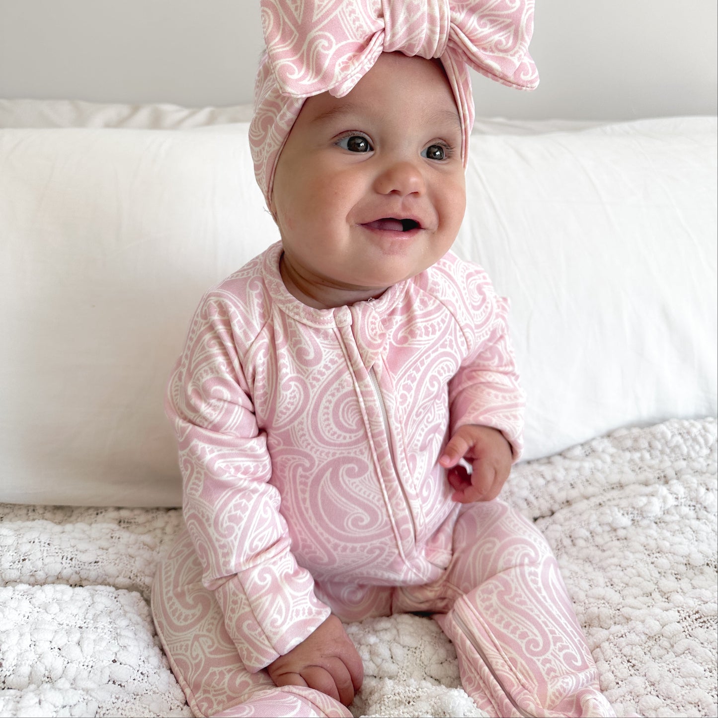 PREORDER Allzies - The wolf- Belle