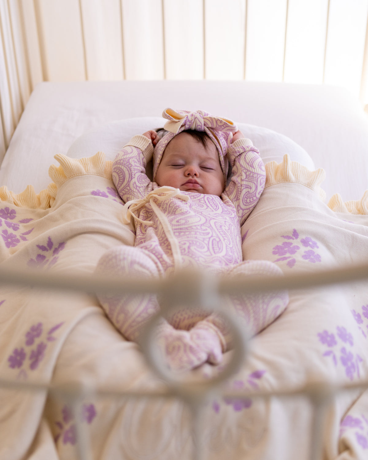 Basics ribbed knit Onesie- The wolf- Dahlia
