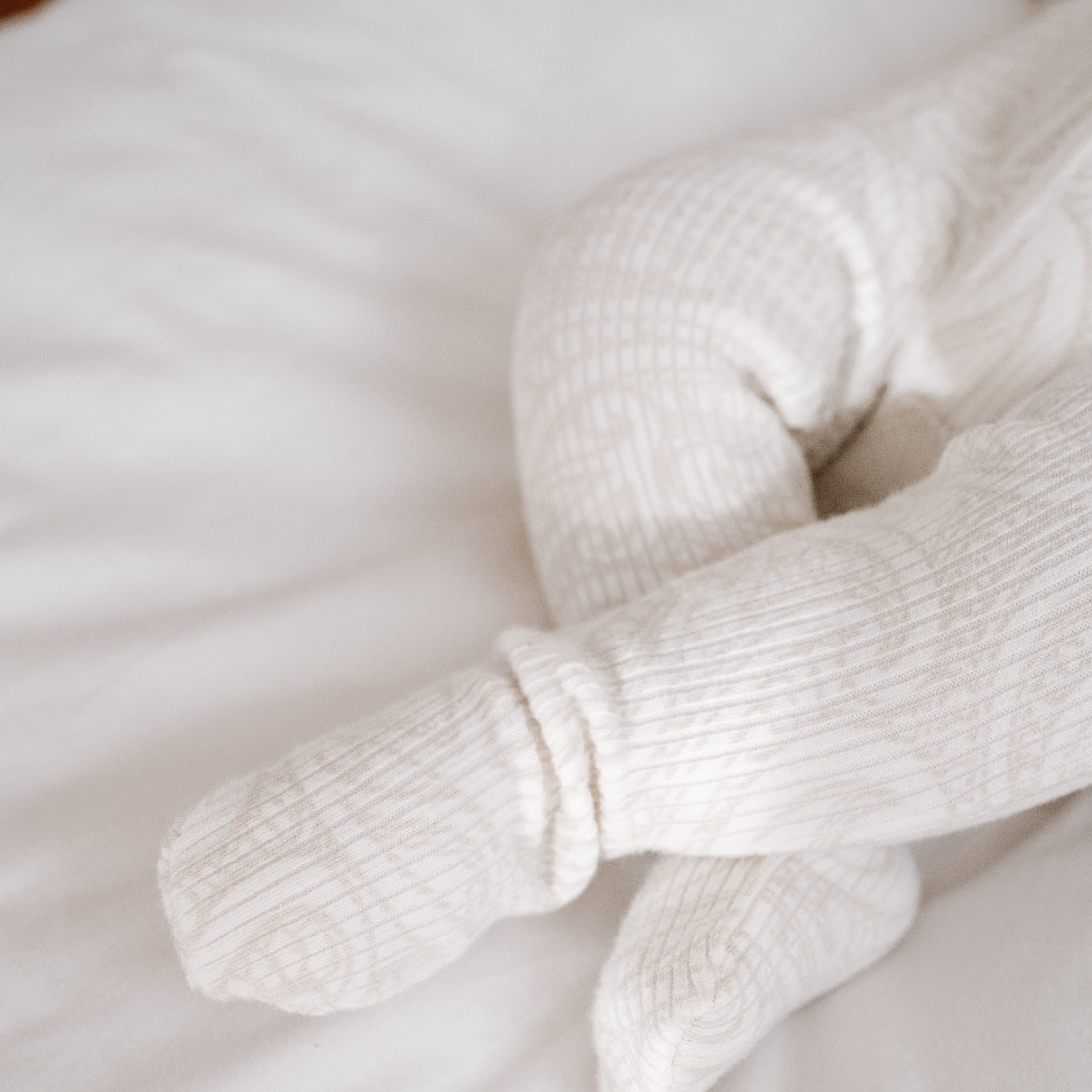 Basics ribbed knit Onesie- The wolf- oat milk.