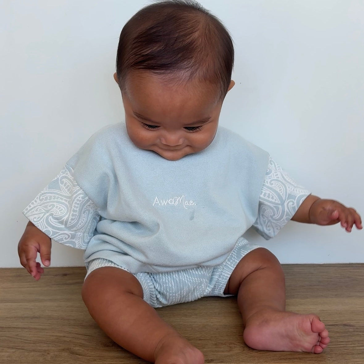 Basics knitted oversized tee - The wolf - Sky