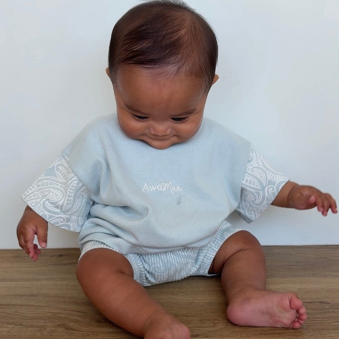 Basics knitted oversized tee - The wolf - Sky