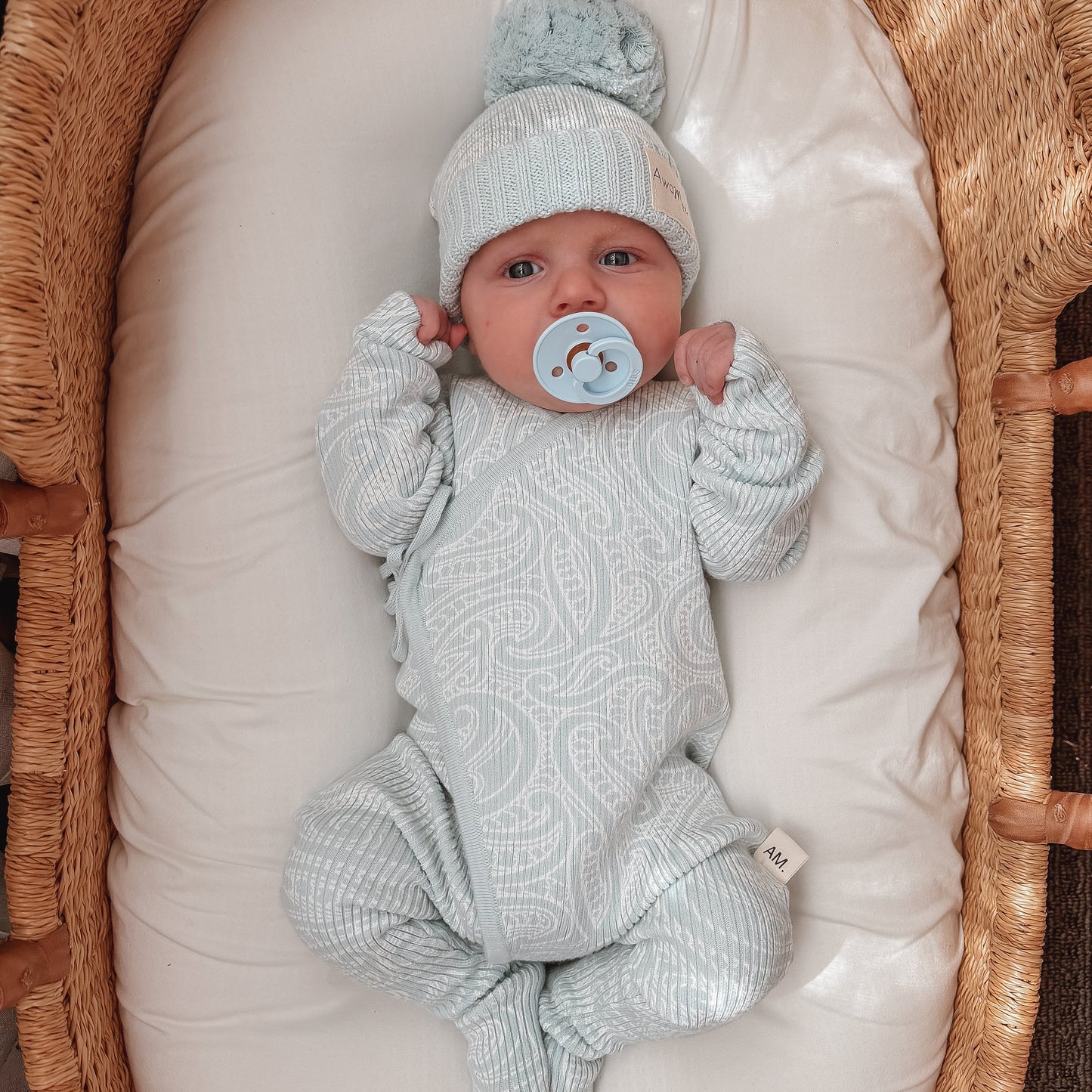 Basics ribbed knit Onesie- The wolf- Sky