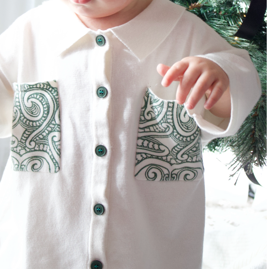 PREORDER - Christmas - knitted button up shirt - The wolf - Green - PREORDER