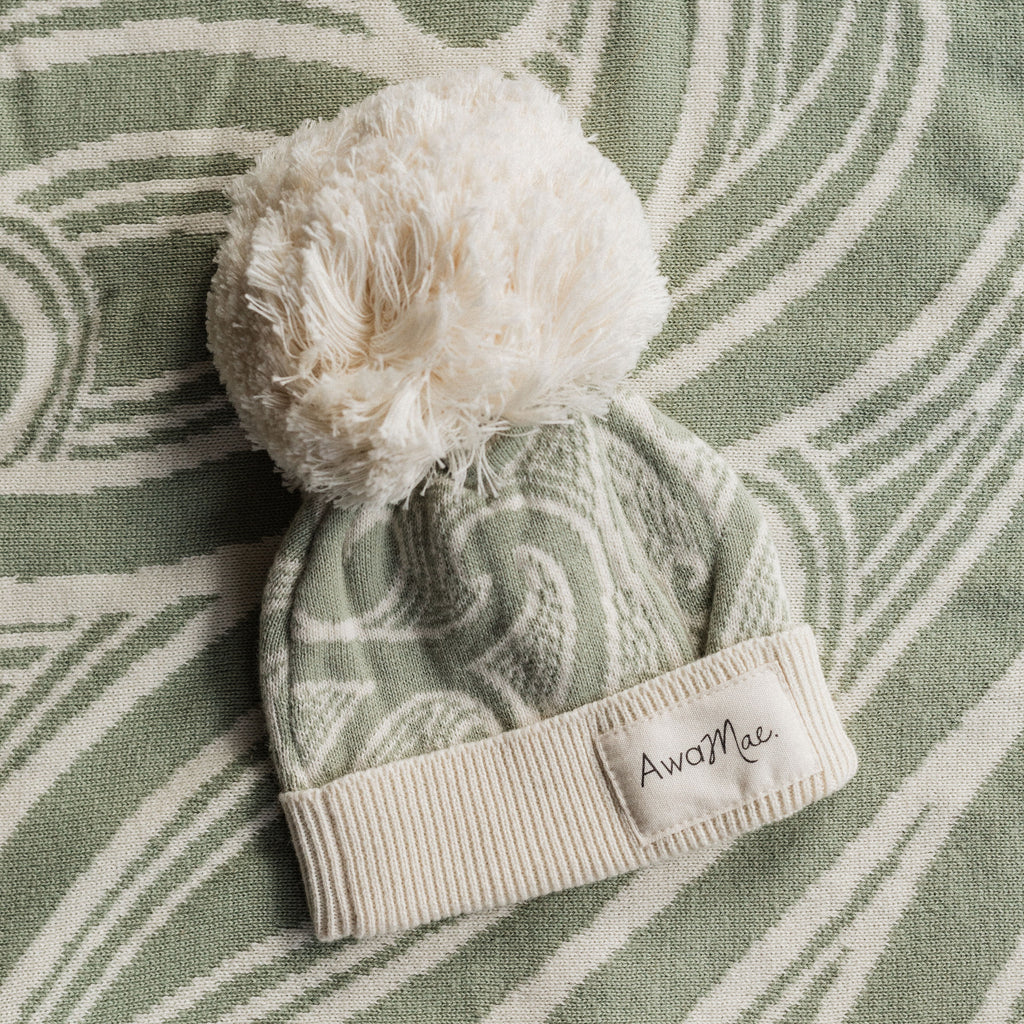 Te aroha o te mātua - The love of a parent- Knitted pēpi blanket- sage green - AwaMae