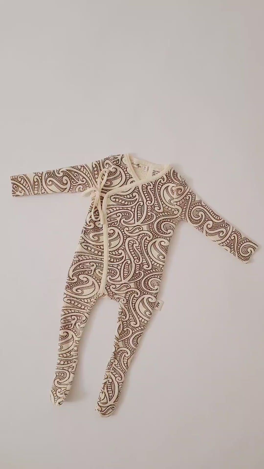 Basics ribbed knit Onesie- The wolf- Sable