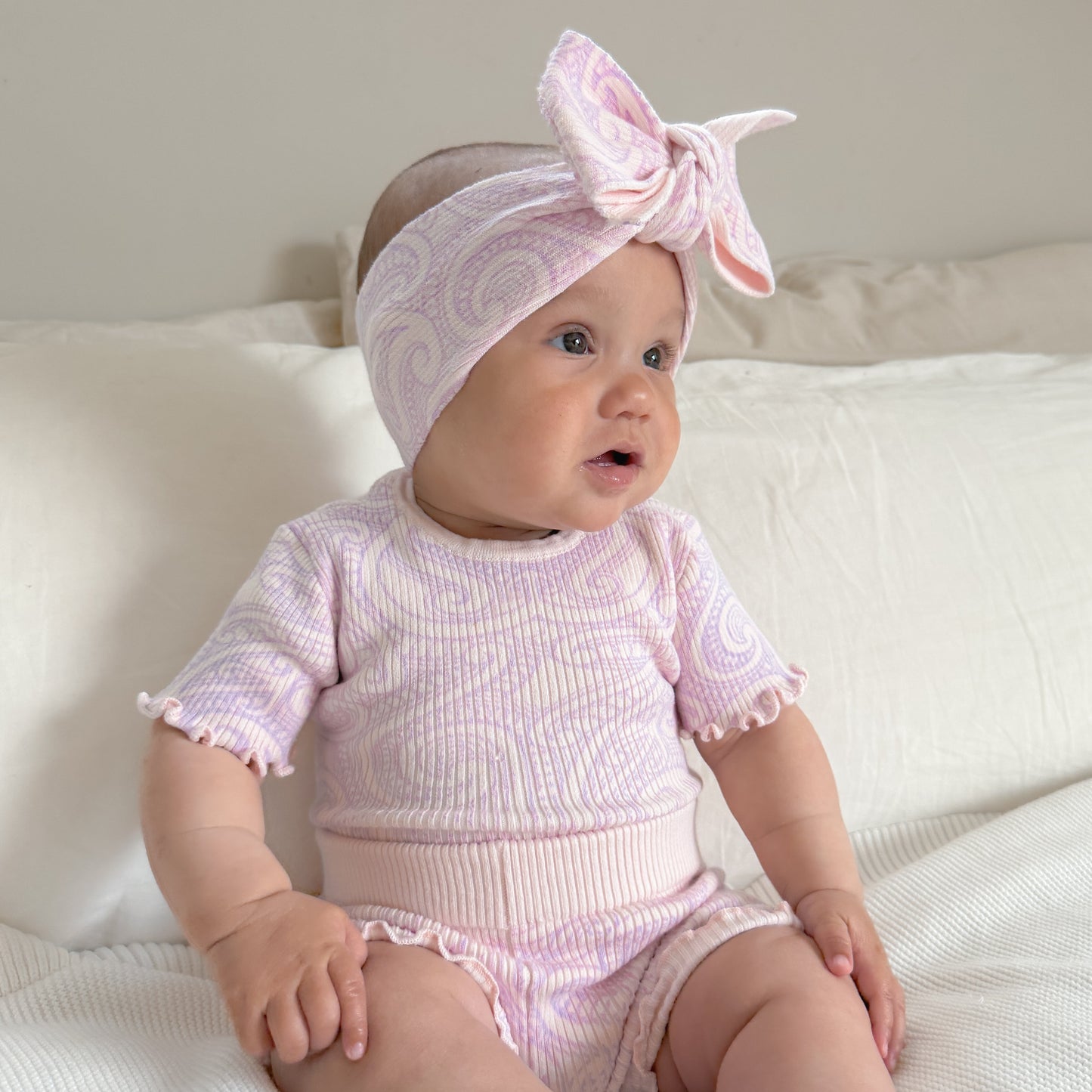 Basics Knitted bow headband- The wolf - Petal & Bloom